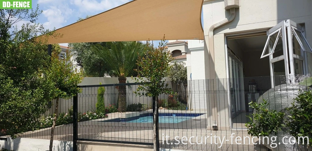 Muro sicuro 358 Anti Climb tagliato Metal Fence Security Weld Mesh per la prigione della zona commerciale dell'aeroporto industriale Villa